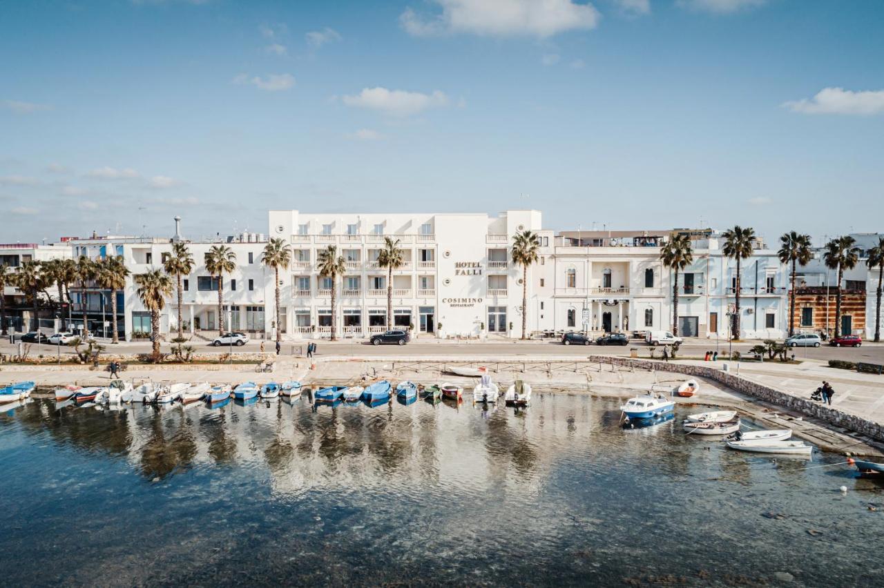Hotel Falli Porto Cesareo Exteriör bild